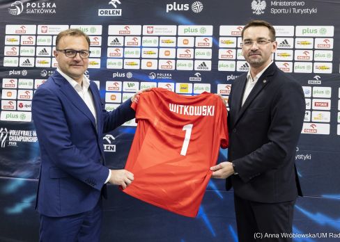 2022-06-09 Polska-Korea w Radomiu - Briefing prasowy